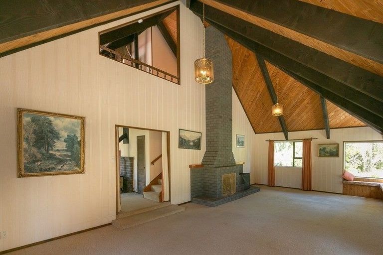 Photo of property in 276 Tikorangi Road, Tikorangi, Waitara, 4383