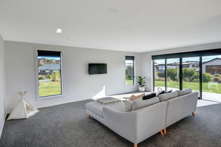 Photo of property in 25 Heathfield Drive, Mosgiel, 9024