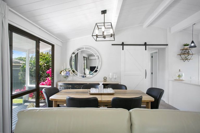 Photo of property in 109 Hall Street, Cambridge, 3434