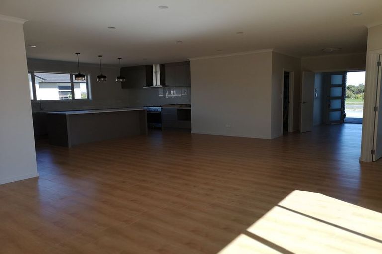 Photo of property in 3 Pukeko Grove, Cambridge, 3434