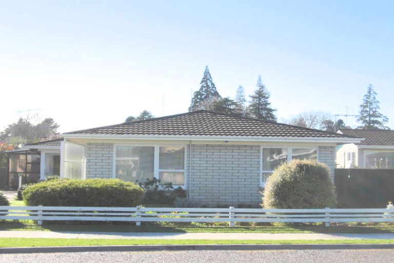 Photo of property in 1/501 Whitehead Road, Hastings, 4122