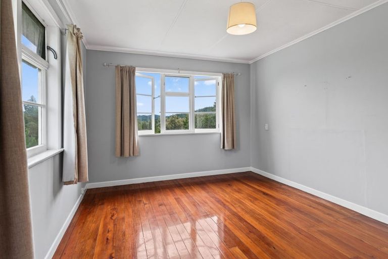 Photo of property in 196 Bull Road, Waiotira, 0193