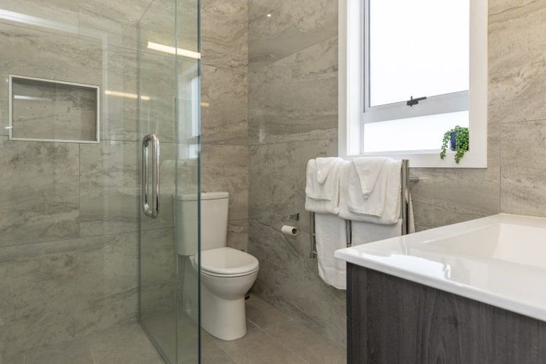 Photo of property in 2/334 White Road, Broadlands, 3081