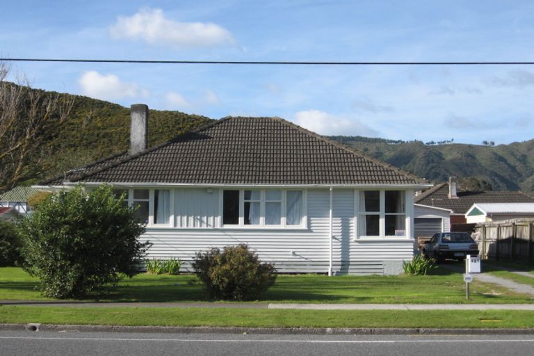 Photo of property in 391 Cambridge Terrace, Naenae, Lower Hutt, 5011
