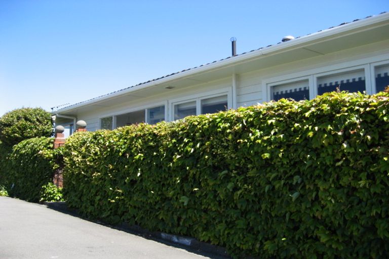 Photo of property in 16 Harbour Park Terrace, Khandallah, Wellington, 6035