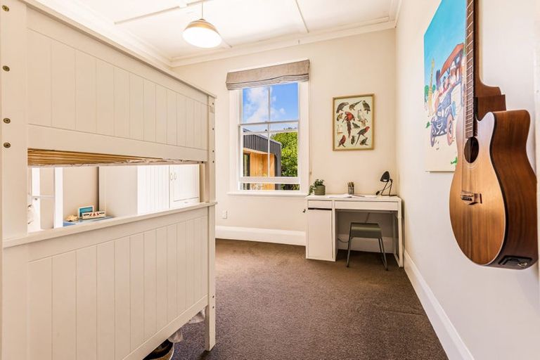 Photo of property in 1/5 Kotuku Street, Te Atatu Peninsula, Auckland, 0610