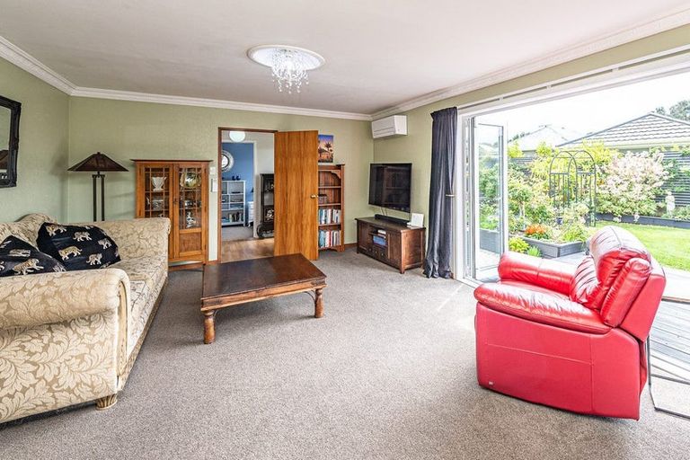 Photo of property in 1 Iwiroa Terrace, Durie Hill, Whanganui, 4500