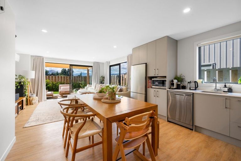 Photo of property in Northlake, 20 Glenavon Green, Wanaka, 9305