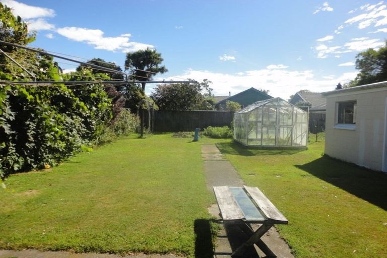 Photo of property in 144 Maidstone Road, Ilam, Christchurch, 8041