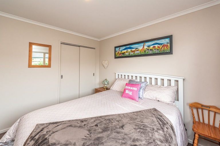 Photo of property in 27 Buckingham Place, Springvale, Whanganui, 4501