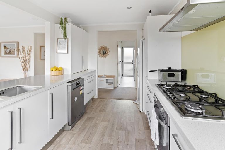 Photo of property in 24 Perindale Drive, Chartwell, Hamilton, 3210