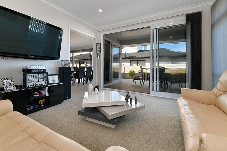 Photo of property in 24 Manuel Road, Silverdale, 0932