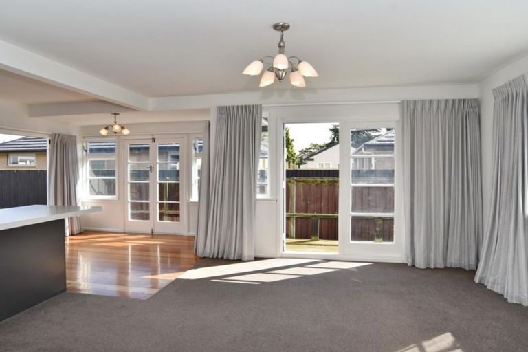 Photo of property in 32 Amyes Road, Hornby, Christchurch, 8042