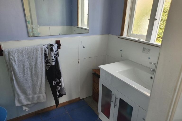 Photo of property in 33 Strange Street, Waitara, 4320