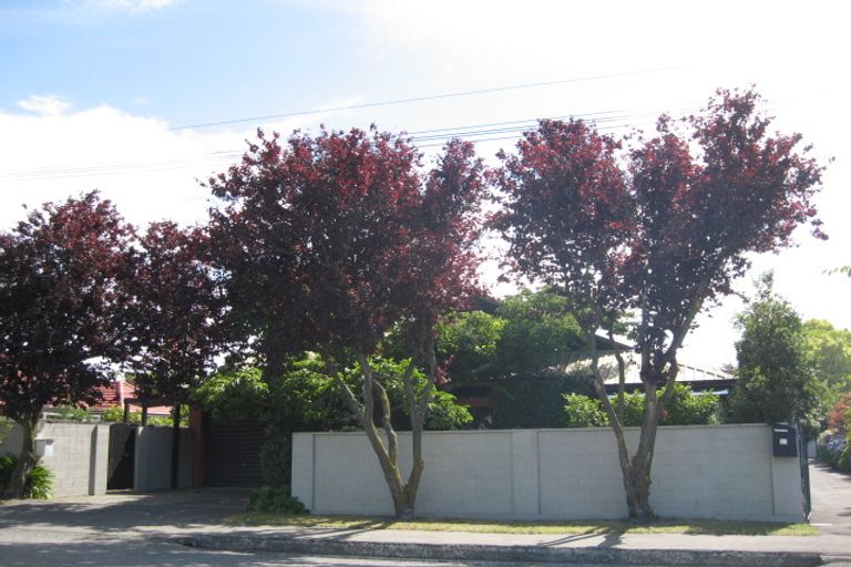 Photo of property in 33a Jacksons Road, Merivale, Christchurch, 8014