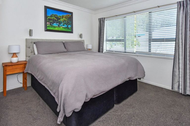 Photo of property in 1429 Clevedon Kawakawa Road, Kawakawa Bay, Papakura, 2585