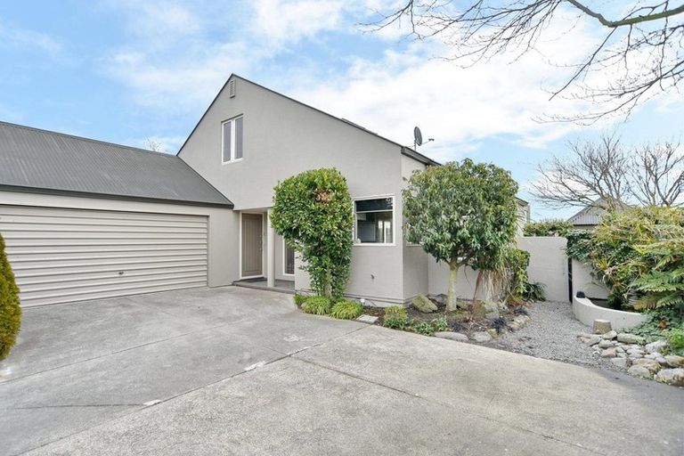 Photo of property in 2/775 Main North Road, Belfast, Christchurch, 8051