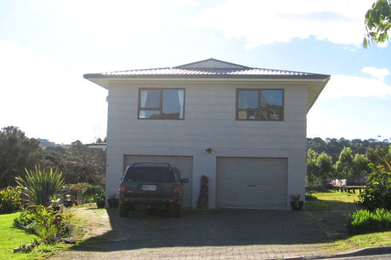 Photo of property in 75 Yorke Road, Haruru, 0204