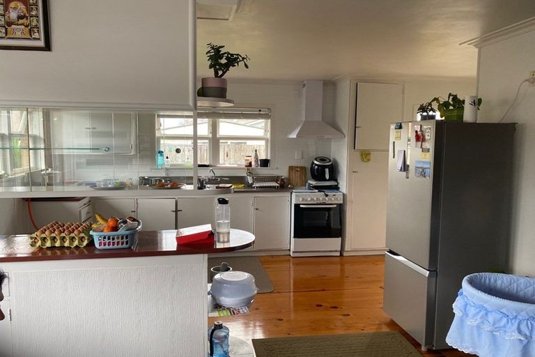 Photo of property in 2/22 Garden Terrace, Pukekohe, 2120