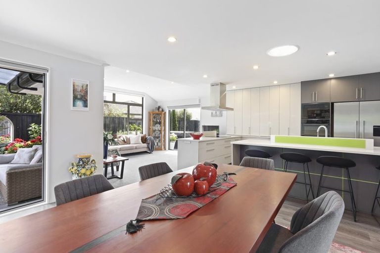 Photo of property in 15 Belgrave Drive, Rangiora, 7400