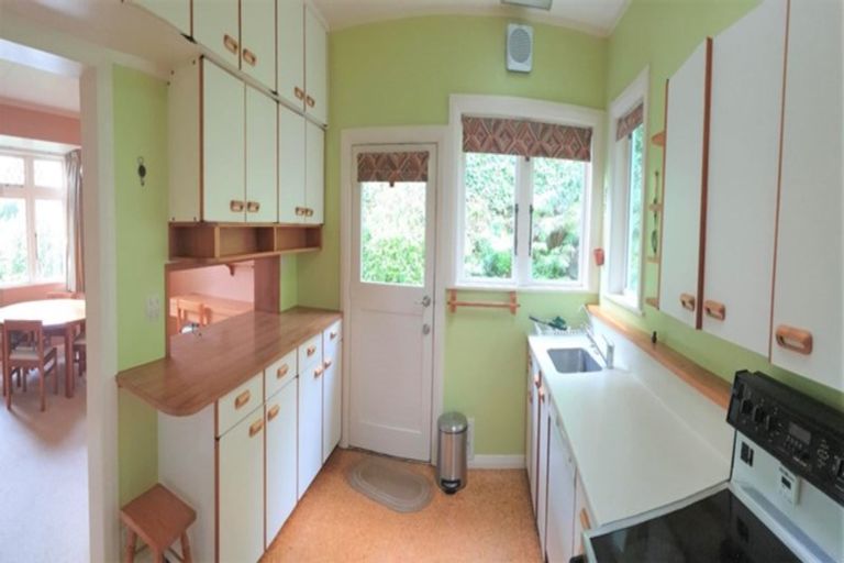 Photo of property in 88 Farnham Street, Mornington, Wellington, 6021