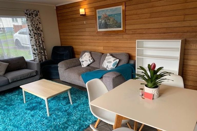 Photo of property in 7 Malvina Place, Bucklands Beach, Auckland, 2014