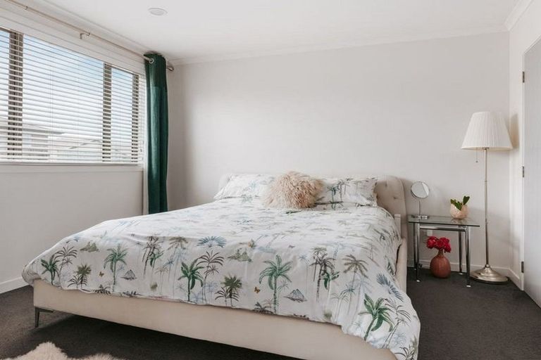 Photo of property in Waterview Estate, 8/4 Greystone Place, Omokoroa, 3114