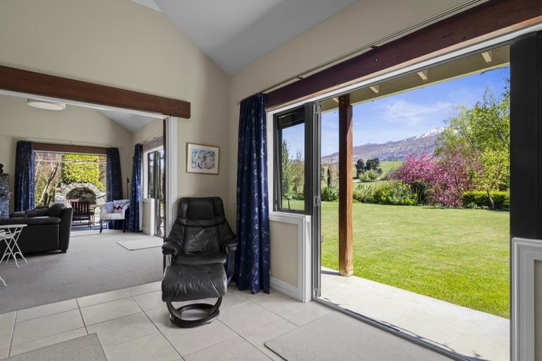 Photo of property in 372 Speargrass Flat Road, Speargrass Flat, Queenstown, 9371