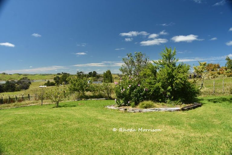 Photo of property in 354 Linton Road, Maungaturoto, 0583