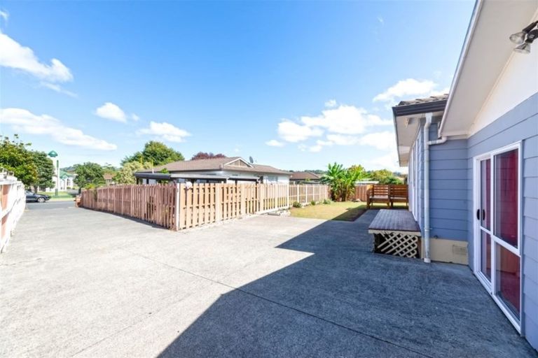 Photo of property in 40 Armada Drive, Ranui, Auckland, 0612