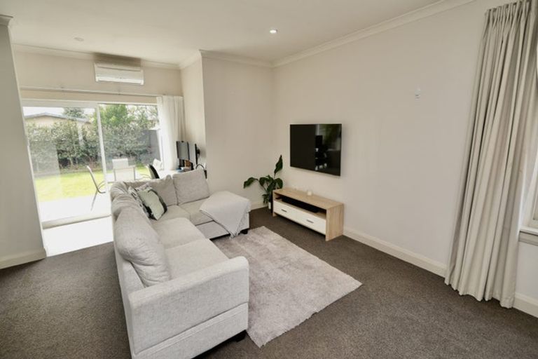 Photo of property in 52 Matipo Street, Takaro, Palmerston North, 4410