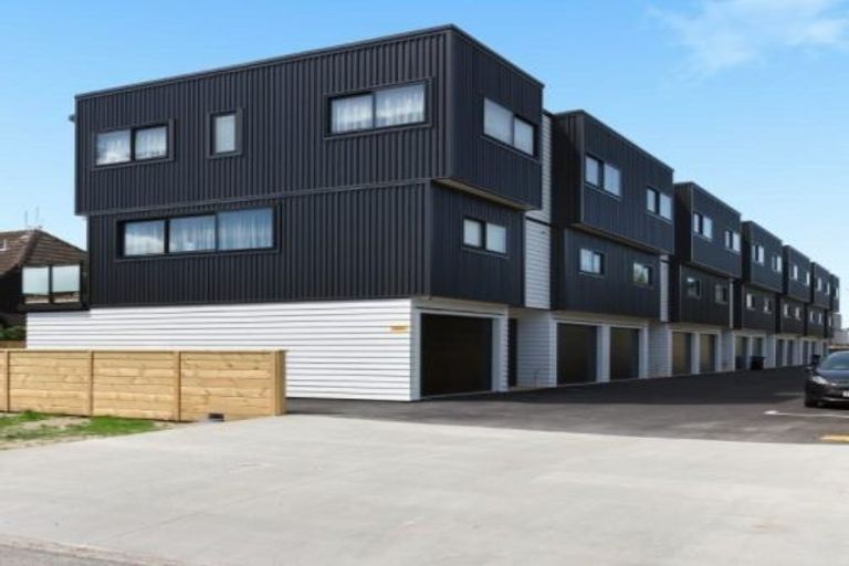 Photo of property in 11/33 Miro Street, Mount Maunganui, 3116