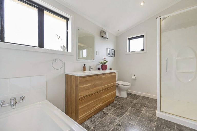 Photo of property in 6 Coach Road, Fairfield, Dunedin, 9018