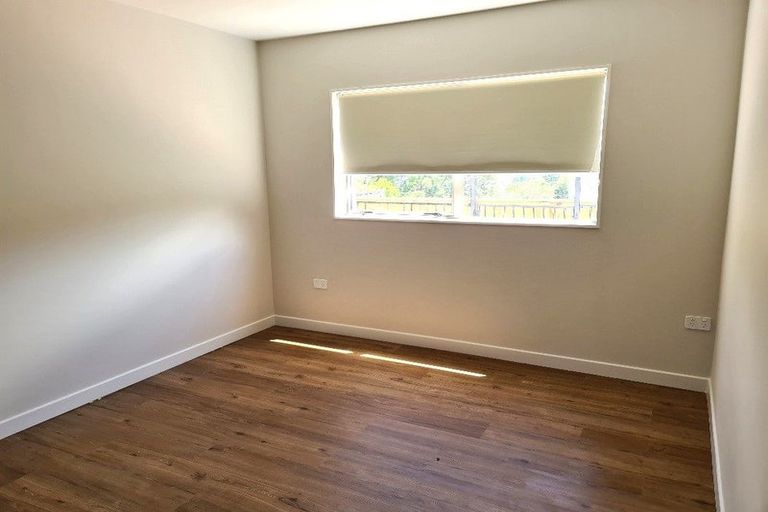 Photo of property in 17c Balmain Road, Birkenhead, Auckland, 0626