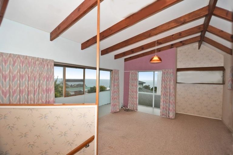 Photo of property in 51 Barrier View Road, Leigh, 0985