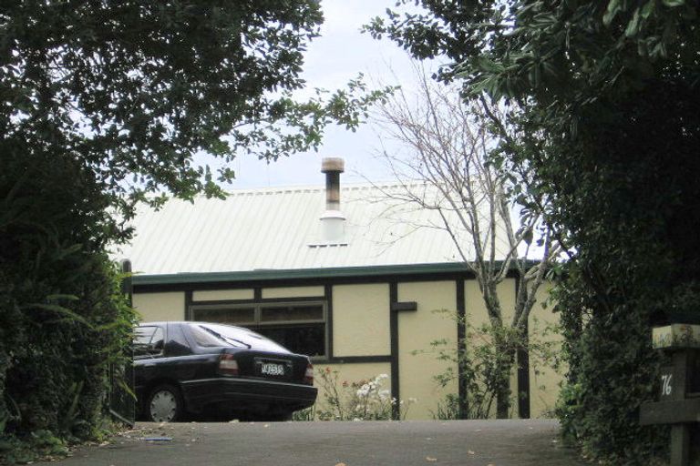 Photo of property in 76 Darraghs Road, Brookfield, Tauranga, 3110
