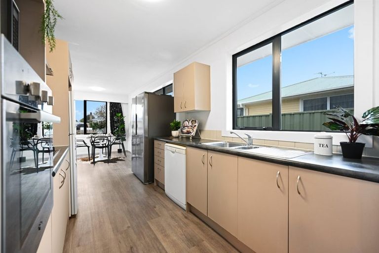 Photo of property in 7 Defoe Avenue, Hillcrest, Hamilton, 3216