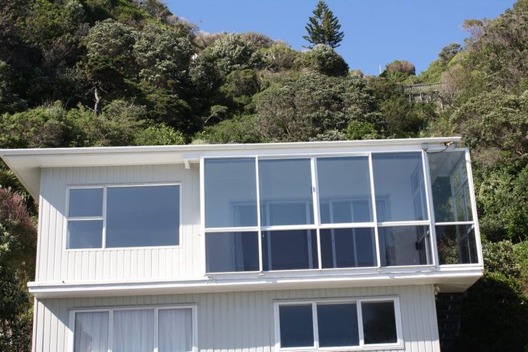 Photo of property in 13 Ocean Parade, Pukerua Bay, 5026