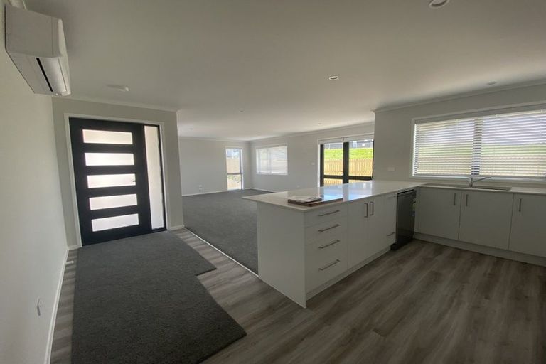 Photo of property in 43 Ridge Drive, Omokoroa, 3114