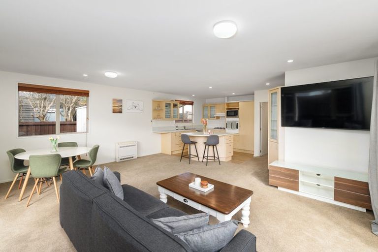 Photo of property in 183 Estuary Road, South New Brighton, Christchurch, 8062