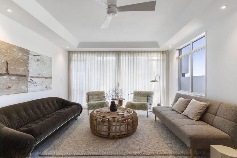 Photo of property in The Sands Apartments, 18/47 The Strand, Takapuna, Auckland, 0622