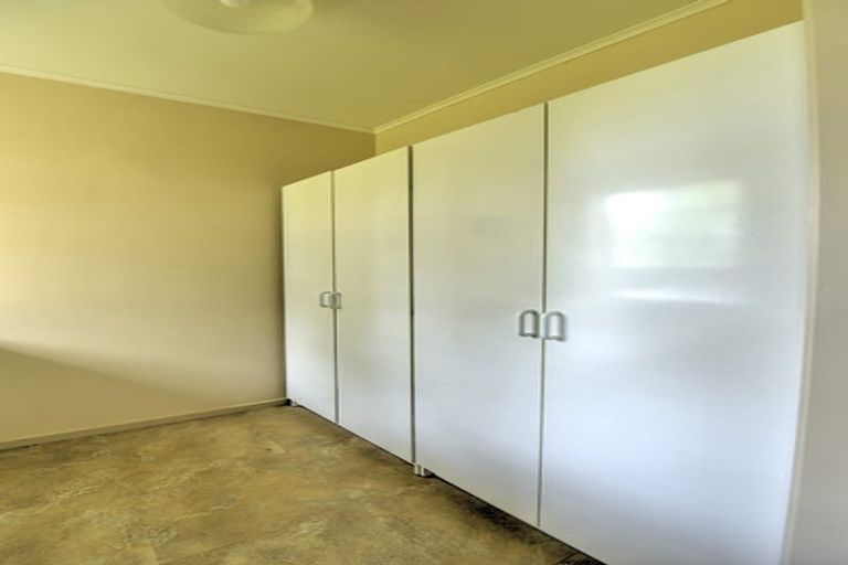 Photo of property in 349 Oteramika Road, Seaward Bush, Invercargill, 9871