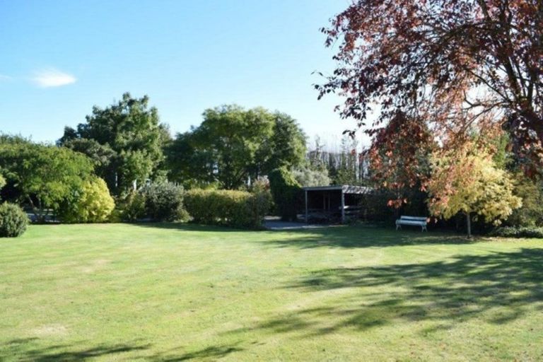 Photo of property in 2084 North Eyre Road, West Eyreton, Rangiora, 7475