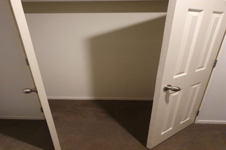 Photo of property in 10 Pantera Way, Hillpark, Auckland, 2102