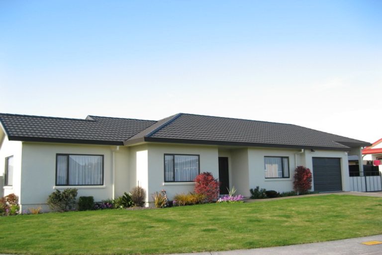 Photo of property in 1 Sebal Place, Havelock North, 4130