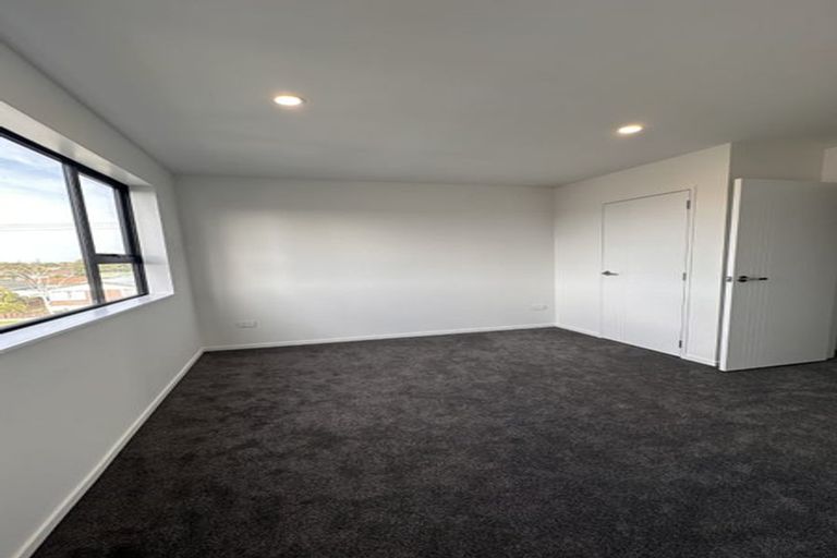Photo of property in 2/2a Cambridge Road, Manurewa, Auckland, 2102