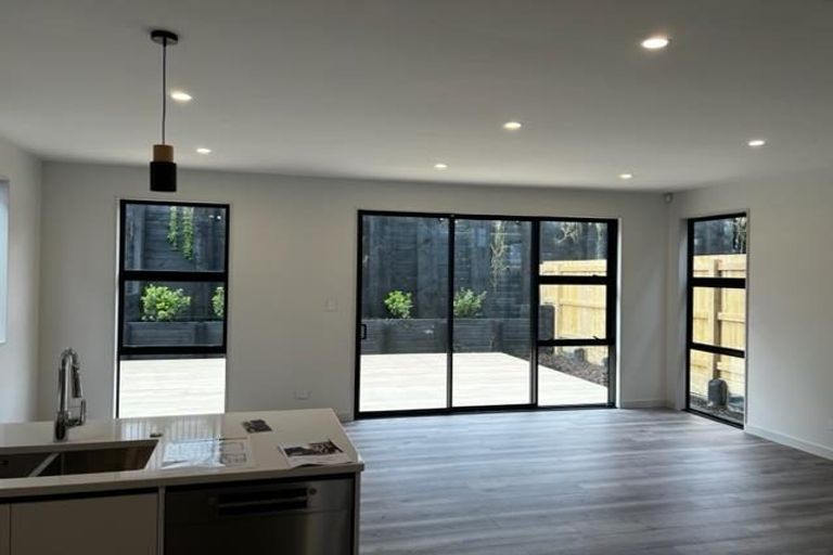 Photo of property in 29 Clara Road, Silverdale, 0932