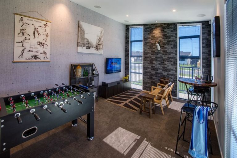 Photo of property in 5 Hooton Drive, Huapai, Kumeu, 0810