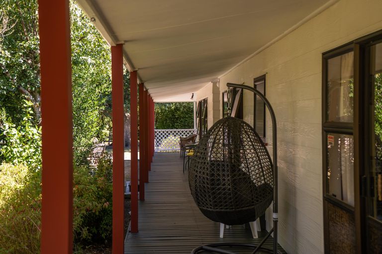 Photo of property in 247 Belvedere Road, Carterton, 5713