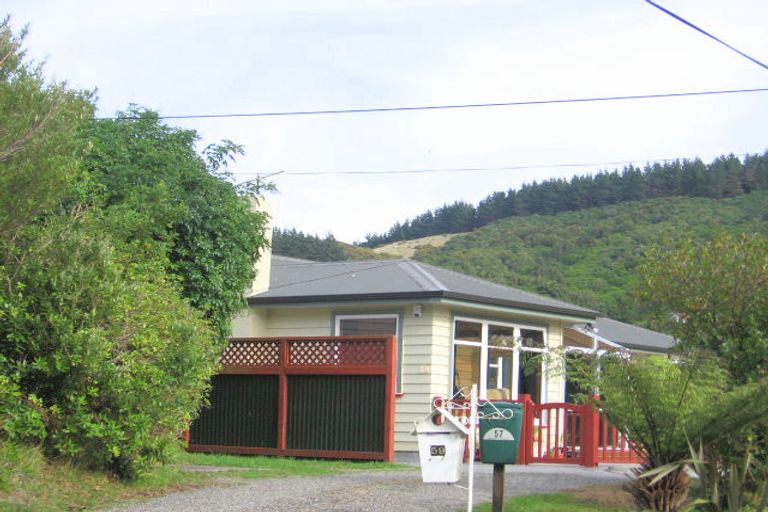 Photo of property in 57 Chester Road, Tawa, Wellington, 5028